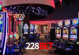 Cassino ao Vivo 228bet - Dealers Brasileiros Profissionais